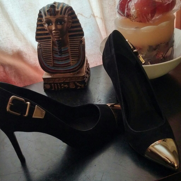 Black and gold heels