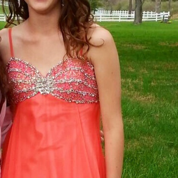 pink prom dress - Picture 4 of 4