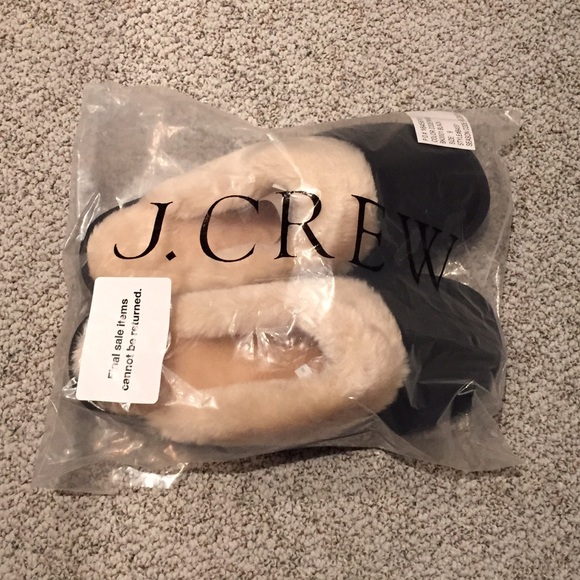 ❄️ Sold in Bundle ❄️J. Crew Suede Shearling Scuffs - Picture 4 of 4