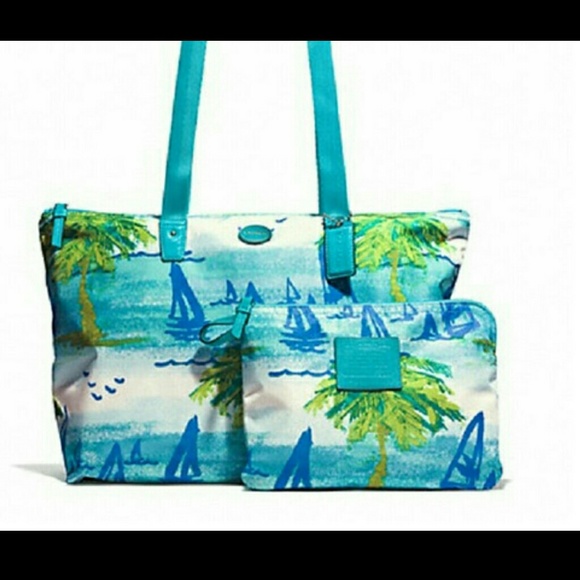 COACH BEACH WEEKENDER SET