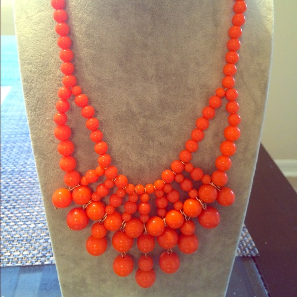 🚫SOLD🚫Beautiful Orange Island Beads