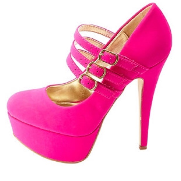 Shoes - ️NWOT pink high heels