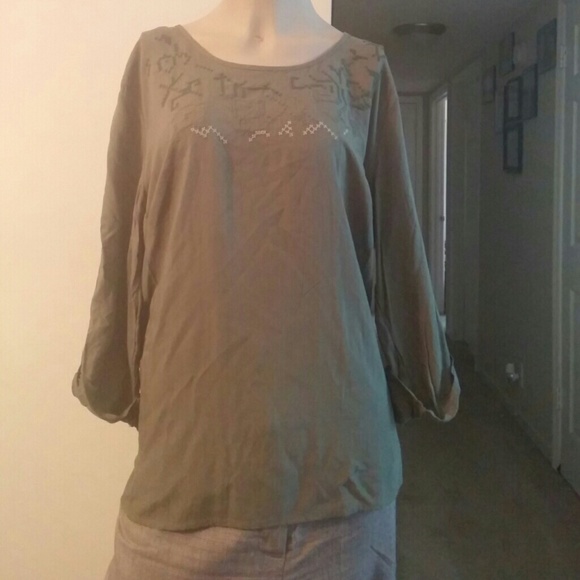 **FINAL** Embroidered Army Green Blouse