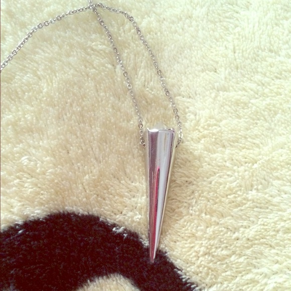 Silver Spike Necklace on Long Chain 💎