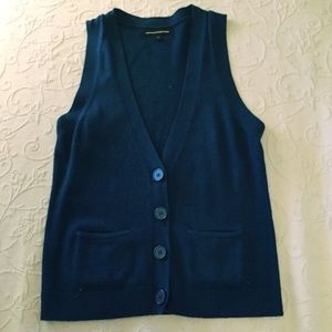 Navy Express Vest NWOT