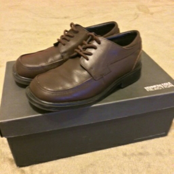 Kenneth Cole Reaction Shoes