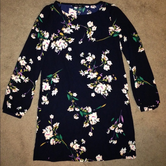 Navy blue floral shift dress