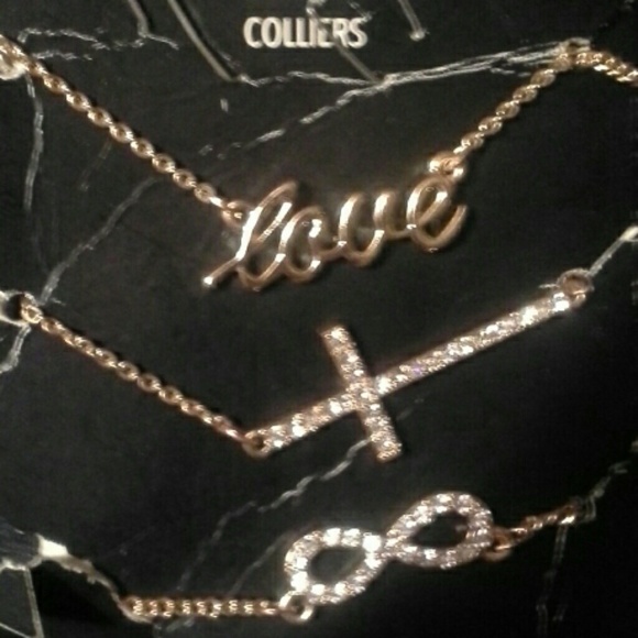 Accessories - Picture 2 of 4