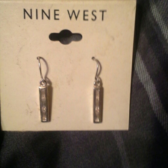 Accessories - Picture 3 of 4