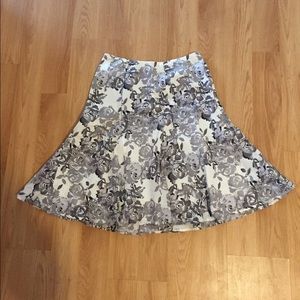 White House Black Market floral print skirt - S