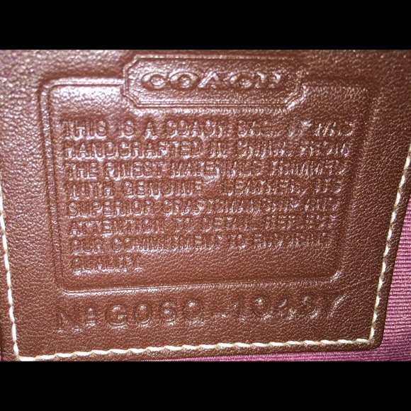 Authentic Coach Signature Patchwork Handbag - Picture 4 of 4