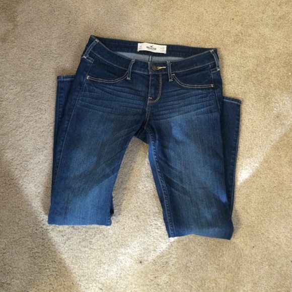 Super cute Hollister jeggings
