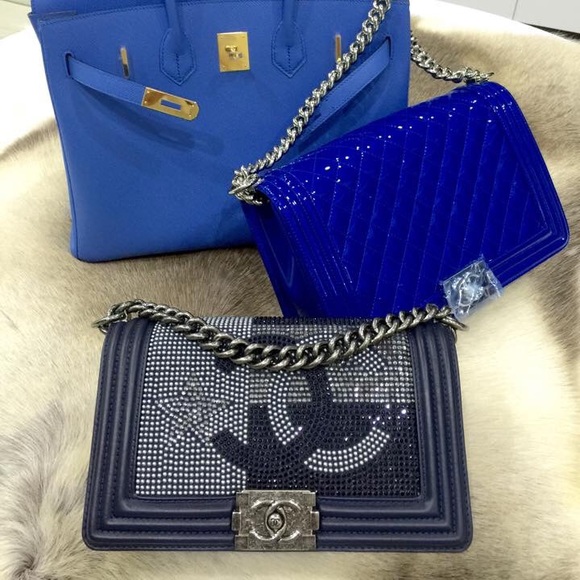 Chanel blue team