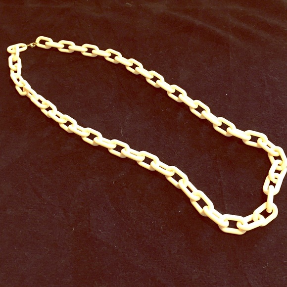 Cream chain necklace - Picture 1 of 1