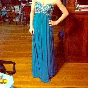 Size 4 jovani prom dress
