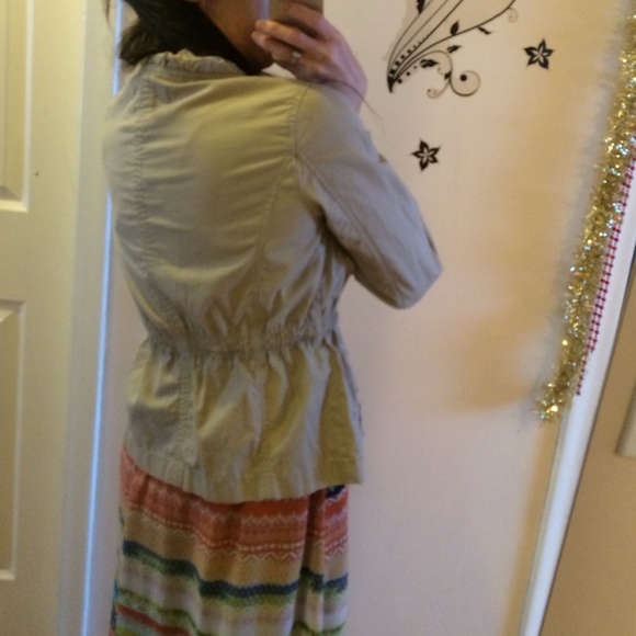 ANN TAYLOR LOFT beige safari style jacket - Picture 2 of 4