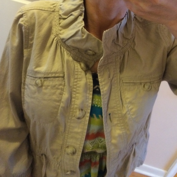 ANN TAYLOR LOFT beige safari style jacket - Picture 4 of 4