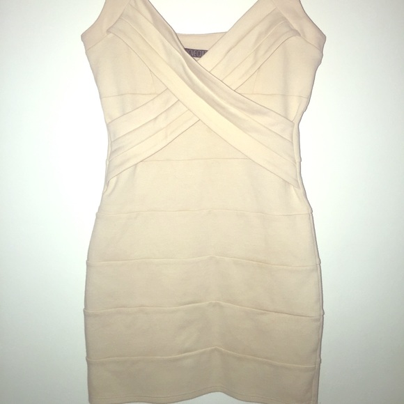 LOVE CULTURE - Tan Mini - flawless