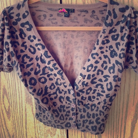 Cropped Leopard Cardigan - Picture 1 of 1