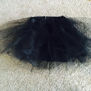 Black petticoat short