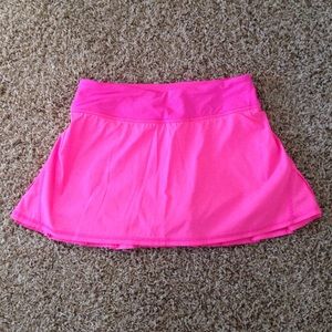TRADE --- Lululemon pacesetter skirt