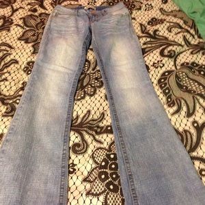 Light washed jeans