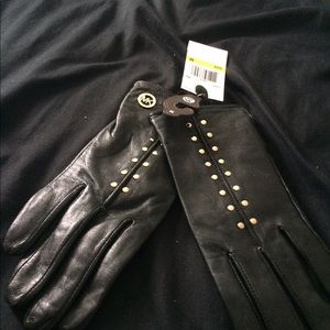 Michael Kors Black leather gloves with gold studs