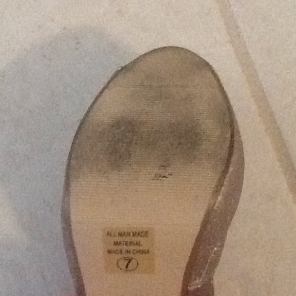 Sparkly Glitter High Heels - Picture 3 of 4