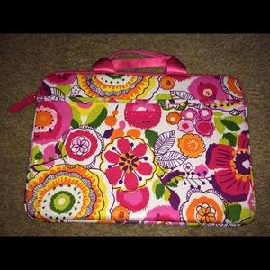 Neoprene laptop sleeve