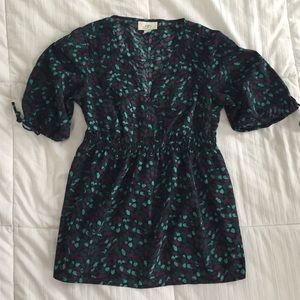 Silky spring Loft top