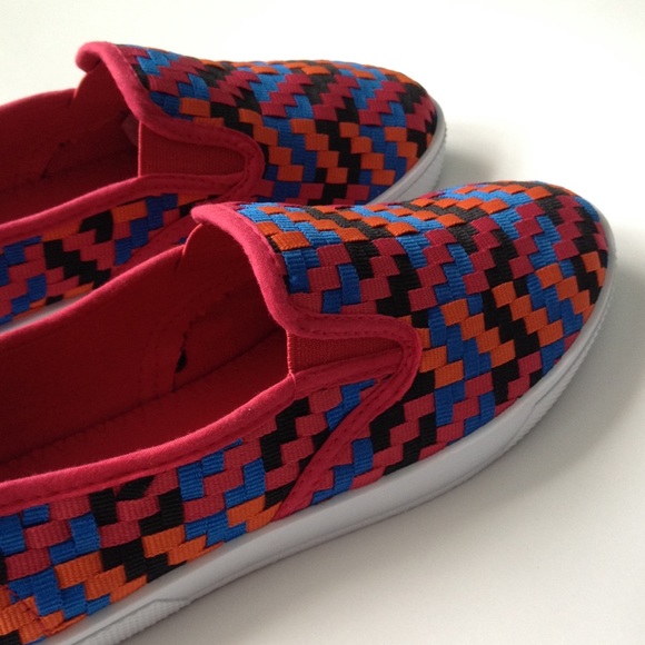 Wild Diva Shoes - Slip On Shoe || Pink and Orange Woven
