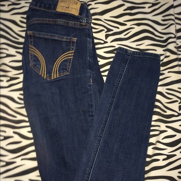 1R Hollister jeans
