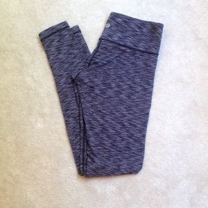 Stylish and reversible wunder under crop