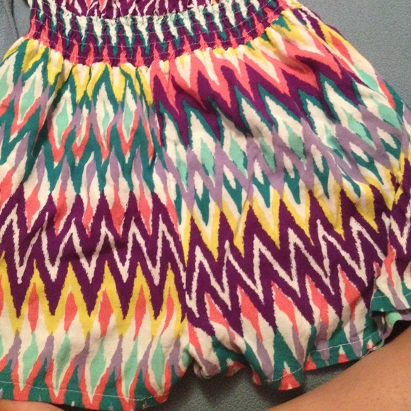 Romper - Picture 2 of 3