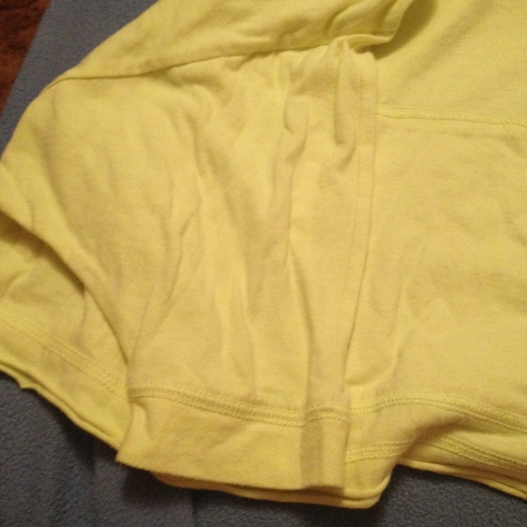 Over sweater - Picture 3 of 3