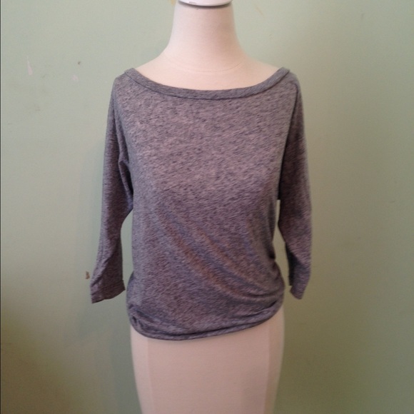 American Eagle Gray Shirt