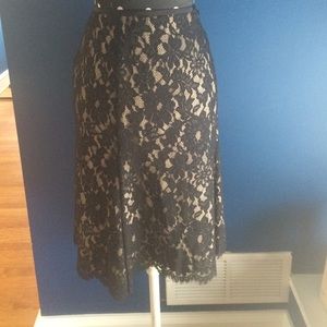 Lace ann taylor skirt