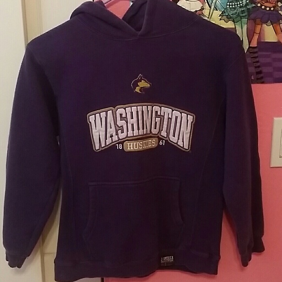 UW Huskies hoodie