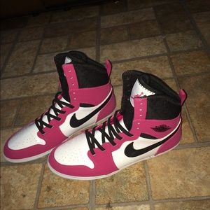 🔴Negotiable price🔴 Jordan's high top