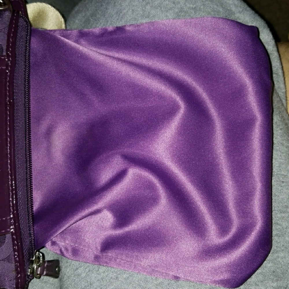 Coach Madison Signature OpArt Crossbody - Picture 7 of 8