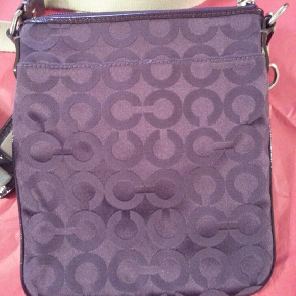 Coach Madison Signature OpArt Crossbody - Picture 3 of 8