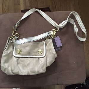 Gold coach bag, AUTHENTIC