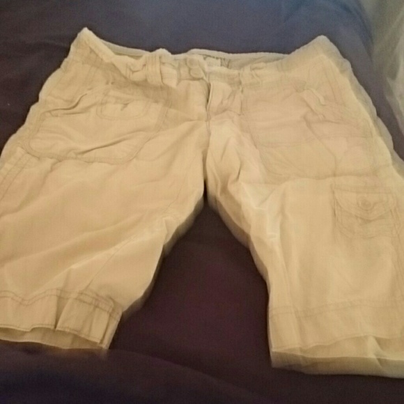 American Eagle Capri