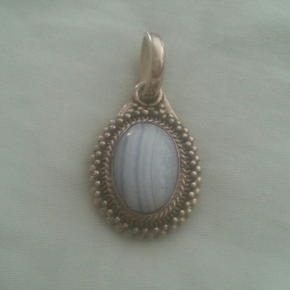 Sterling Silver blue lace agate pendant