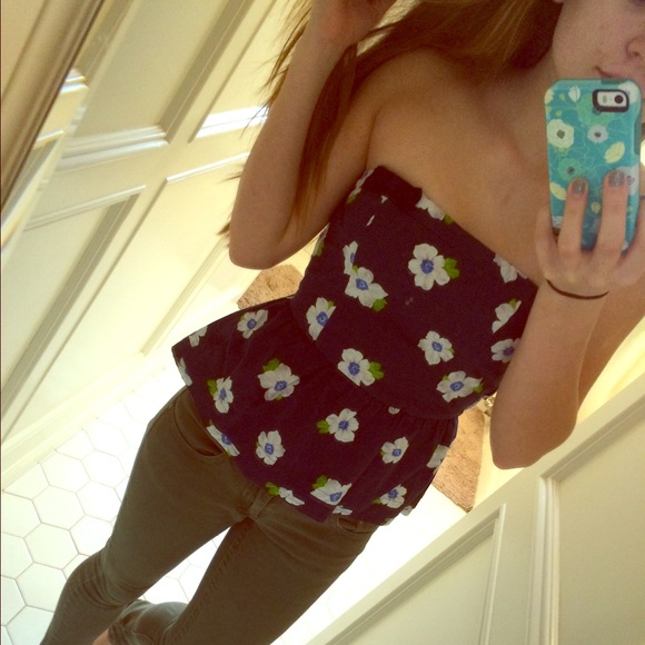 Strapless Flower Top👒