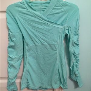 Mint blue lululemon top