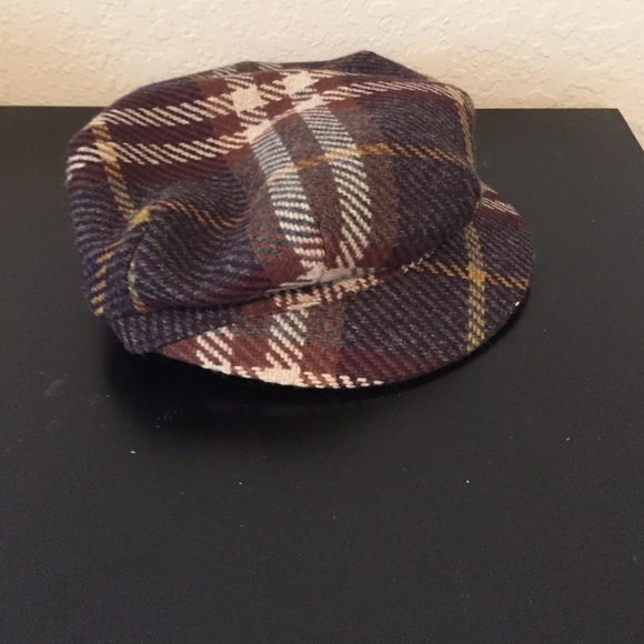 Burberry Hat ON HOLD