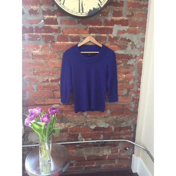 Banana Republic Extra fine merino sweater 🌷