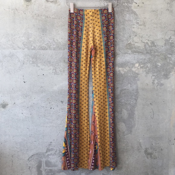 novella royale | mustard janis bells - Picture 2 of 4