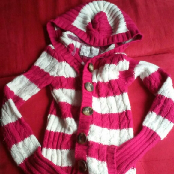 SOLD IN BUNDLE